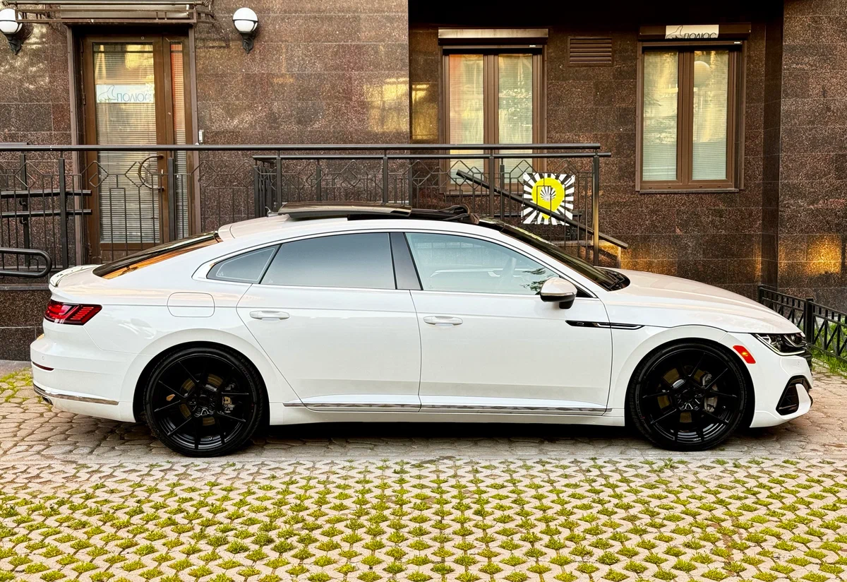 Аренда Volkswagen Arteon Аренда Volkswagen Arteon